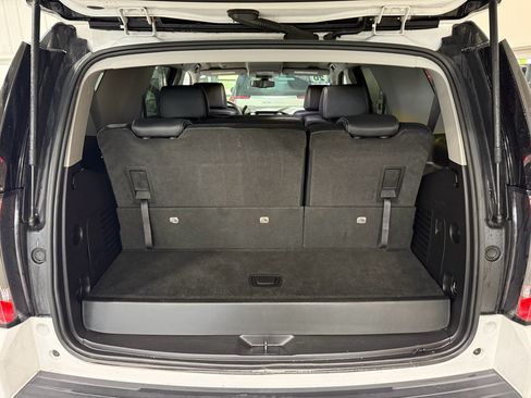 Used 2020 GMC Yukon SLE AWD/4WD image 15