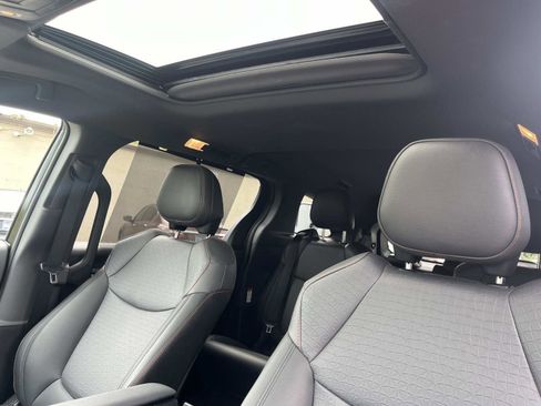 Used 2021 Toyota Sienna XSE image 21