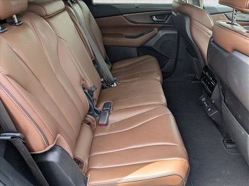 Used 2023 Acura MDX w/ Advance Package AWD/4WD image 19