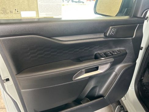 Used 2024 Ford Ranger XLT w/ FX4 Off-Road Package image 13