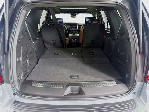 Used 2024 GMC Yukon Denali Ultimate AWD/4WD image 27