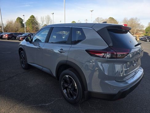 New 2026 Nissan Rogue SV w/ Cold Weather Package image 5