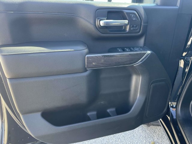 Used 2022 Chevrolet Silverado 2500 LTZ AWD/4WD image 16