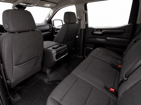 Used 2024 GMC Sierra 1500 Elevation w/ Preferred Package AWD/4WD image 19