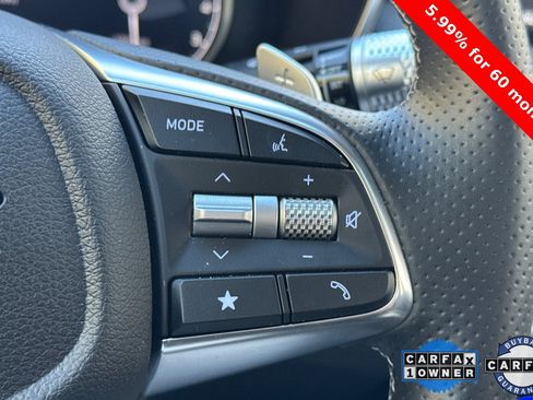 Used 2025 Genesis G70 2.5T image 27