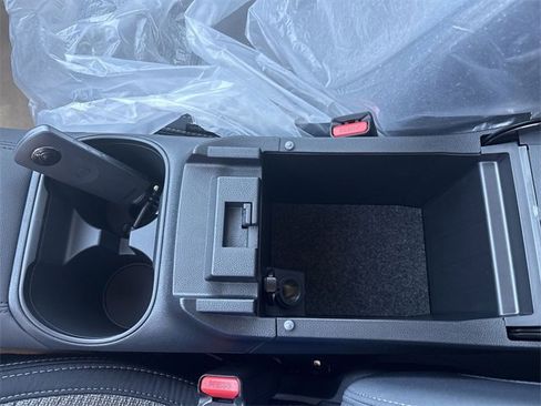 New 2025 Subaru Outback Premium image 20