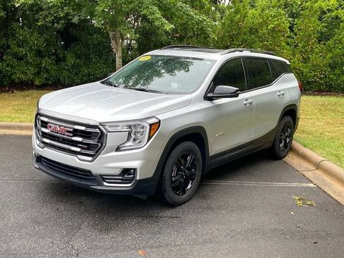 Used 2022 GMC Terrain AT4 w/ Infotainment Package II AWD/4WD image 3