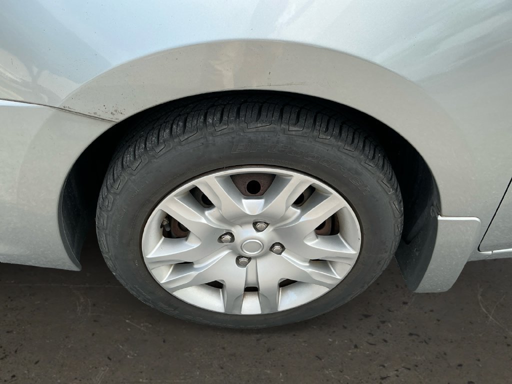 Used 2011 Nissan Sentra 2.0 S w/ Convenience Pkg FWD image 10