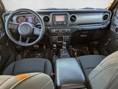 Used 2019 Jeep Wrangler Unlimited Sport image 16