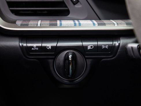 Certified 2025 Porsche 911 Turbo S AWD/4WD image 17