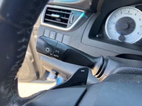 Used 2016 Toyota Camry SE image 15