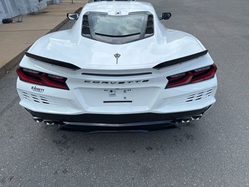 New 2025 Chevrolet Corvette E-Ray image 4