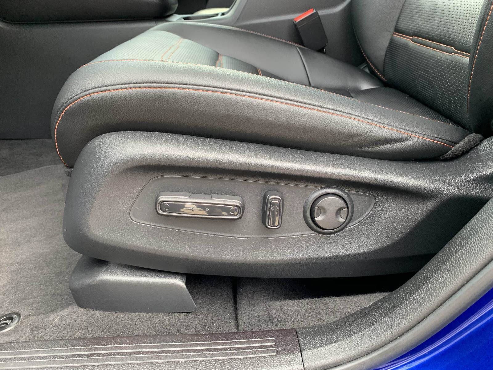 Certified 2025 Honda CR-V Sport Touring image 33