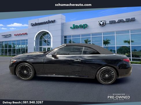 Used 2025 Mercedes-Benz CLE 300 4MATIC Cabriolet image 4