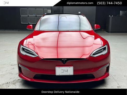 Used 2021 Tesla Model S Plaid image 10