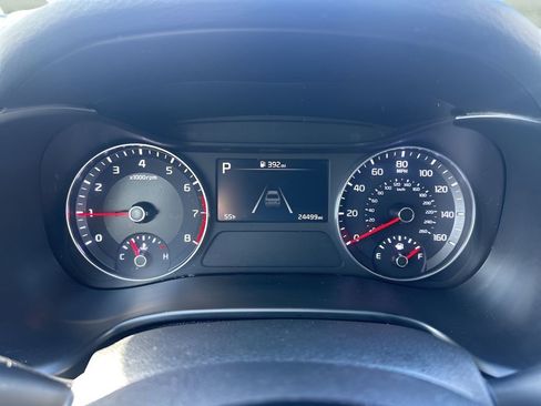 Used 2024 Kia Forte LXS image 19