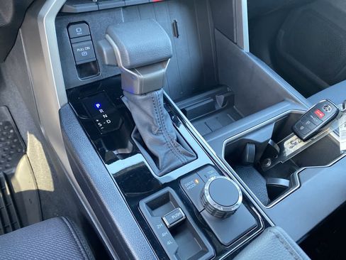 Certified 2026 Toyota Tundra SR5 image 31