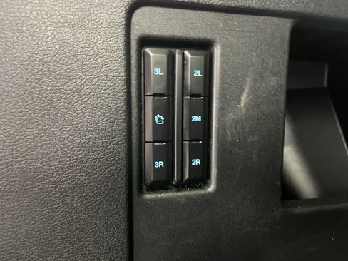 Certified 2024 Ford Expedition Max XLT image 34