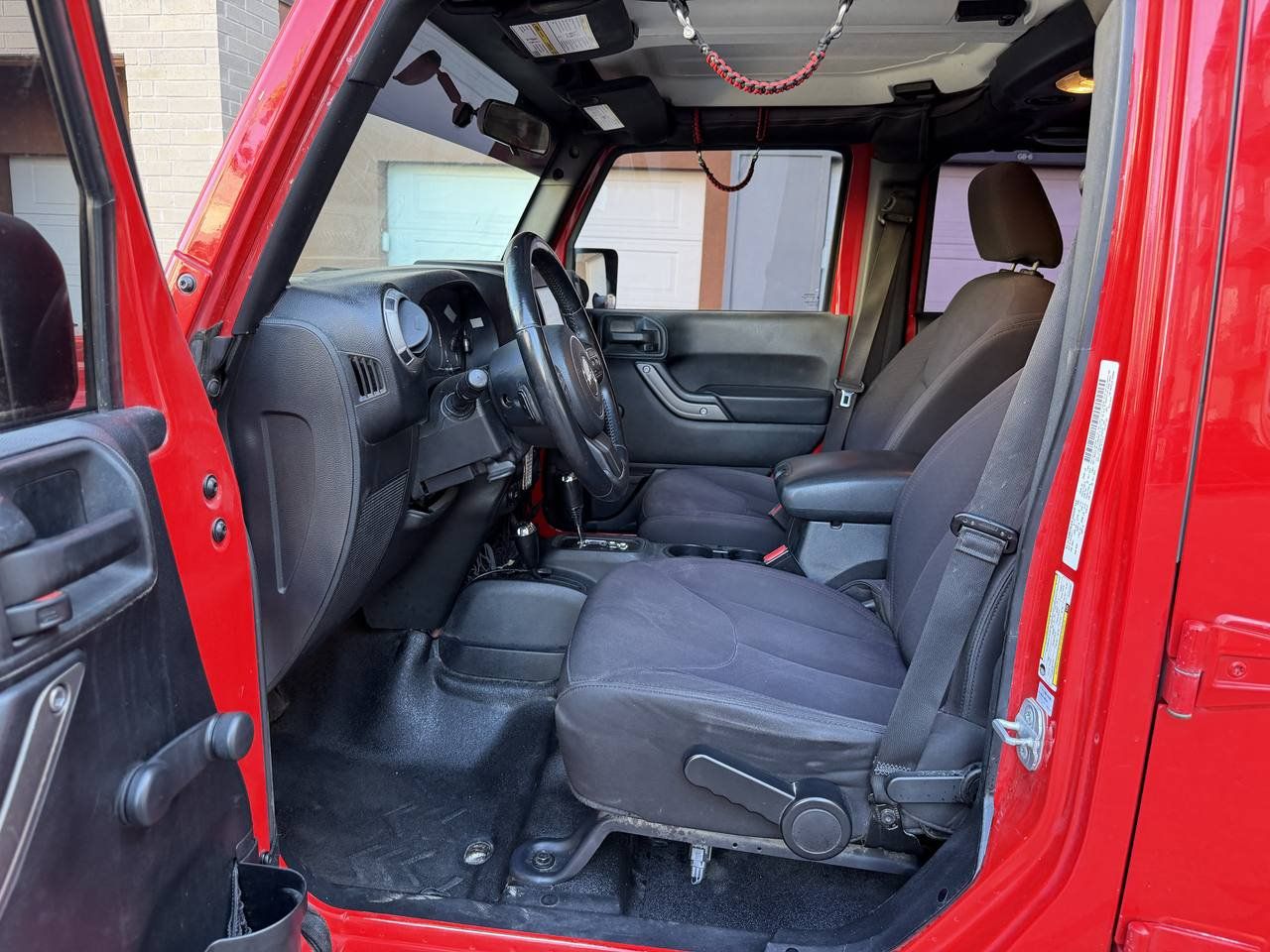 Used 2014 Jeep Wrangler Unlimited Sport w/ Connectivity Group AWD/4WD image 14