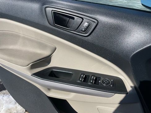 Used 2021 Ford EcoSport S image 16