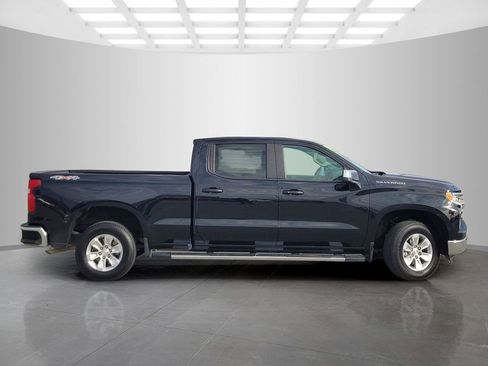 Used 2024 Chevrolet Silverado 1500 LT w/ Protection Package image 3