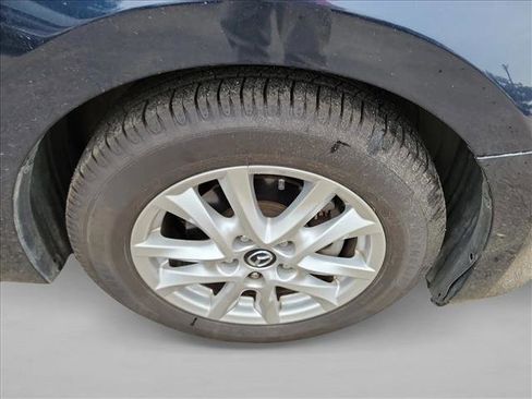Used 2014 MAZDA MAZDA3 i Touring FWD image 9