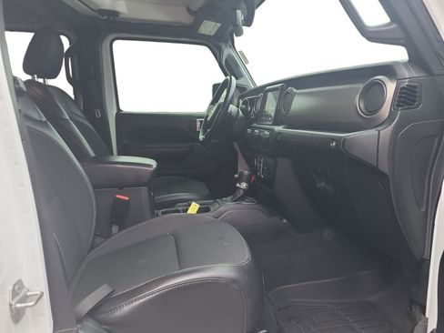 Used 2021 Jeep Wrangler Unlimited Sport image 24