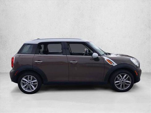 Used 2014 MINI Cooper Countryman FWD image 4