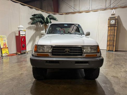 Used 1997 Toyota Land Cruiser image 6