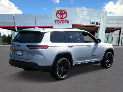 Used 2021 Jeep Grand Cherokee L Laredo AWD/4WD image 5