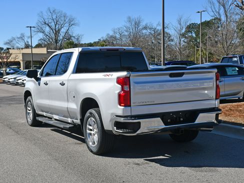 Used 2019 Chevrolet Silverado 1500 LTZ w/ LTZ Convenience Package image 3