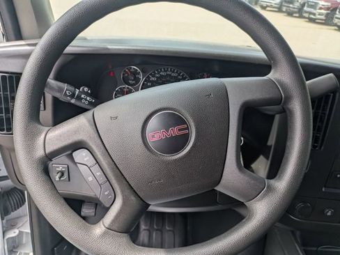Used 2025 GMC Savana 2500 w/ Driver Convenience Package RWD image 20