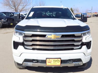 Used 2022 Chevrolet Silverado 1500 High Country w/ Technology Package
