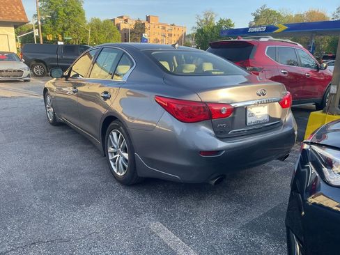 Used 2017 INFINITI Q50 3.0t Premium w/ Driver Assistance Package AWD/4WD image 6