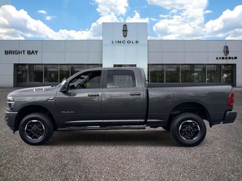 Used 2026 RAM 2500 Laramie AWD/4WD image 3