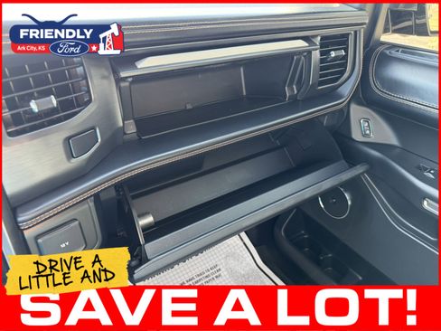 Used 2022 Ford Expedition Platinum AWD/4WD image 34