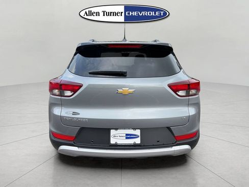 New 2026 Chevrolet TrailBlazer LT w/ LT Cold Weather Package FWD image 5