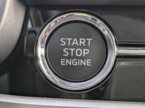 New 2026 Mitsubishi Outlander SE FWD image 32