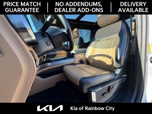 Used 2024 Ford F250 Lariat w/ Lariat Ultimate Package AWD/4WD image 18