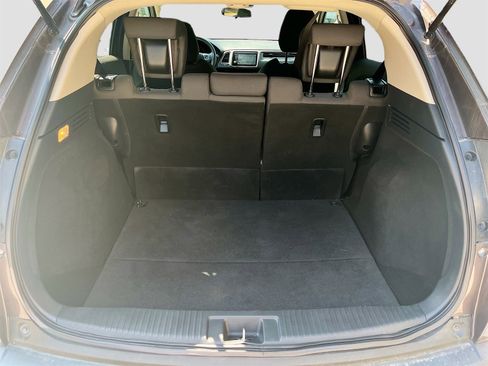 Used 2019 Honda HR-V EX image 25