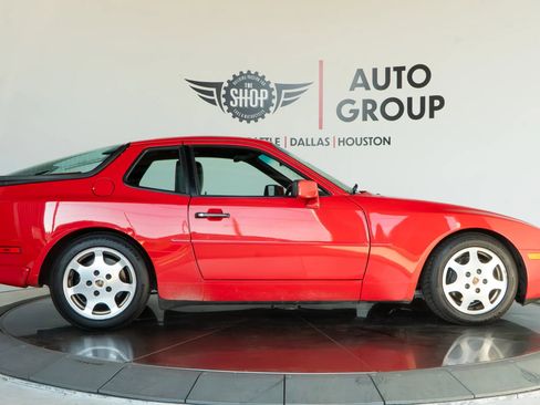 Used 1989 Porsche 944 Turbo image 6