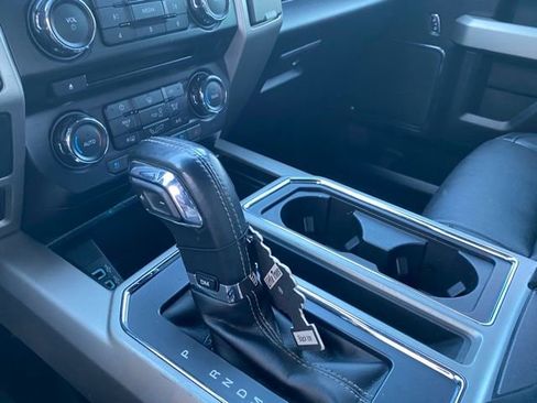 Used 2018 Ford F150 Lariat image 25
