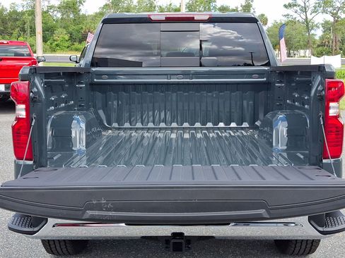 New 2025 Chevrolet Silverado 1500 LT w/ Convenience Package II image 9