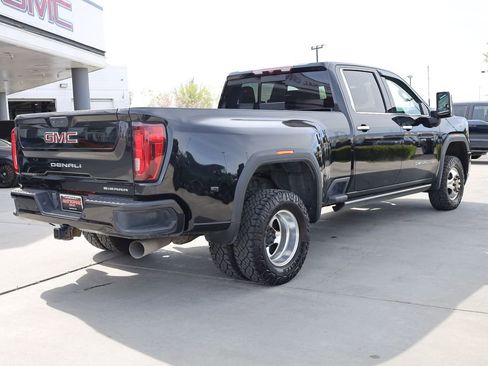 Used 2022 GMC Sierra 3500 Denali image 6
