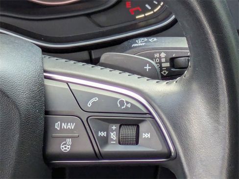 Used 2018 Audi Q5 2.0T Premium Plus w/ Premium Plus Package image 22