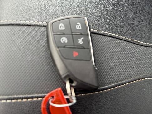 Used 2024 Chevrolet Traverse RS w/ LPO, Floor Liner Package AWD/4WD image 30