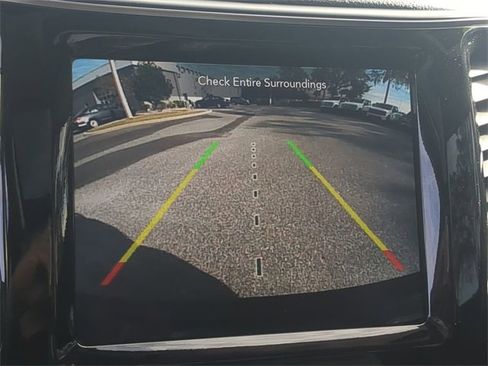 Used 2020 Jeep Cherokee Limited image 22