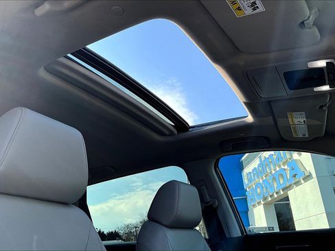 Certified 2026 Honda CR-V EX-L image 17