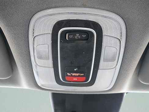 Certified 2024 Hyundai Elantra SEL FWD image 18