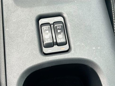 Used 2025 Toyota GR86 Premium RWD image 19